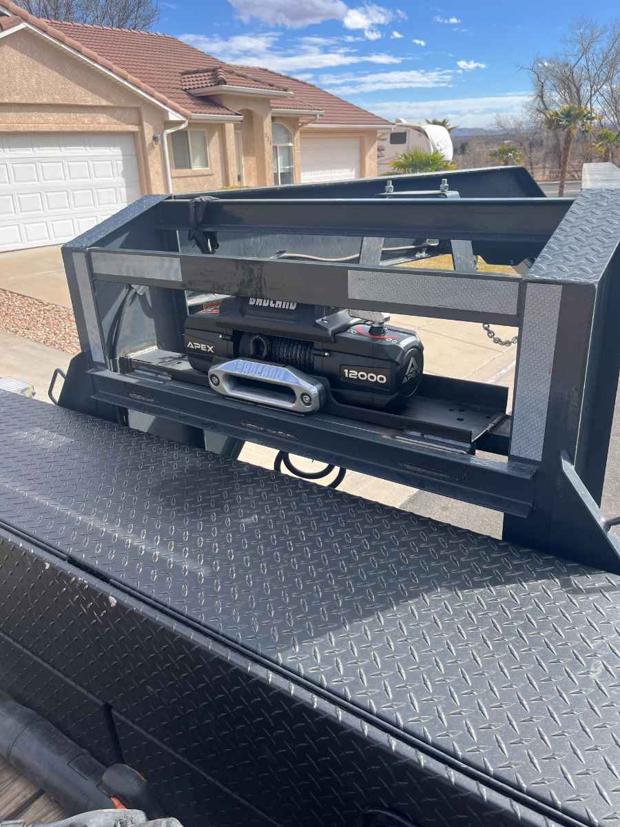 Custom flatbed fabrication